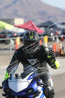 media/Oct-13-2025-Moto Forza (Mon) [[a66d839500]]/1-Around the Pits/